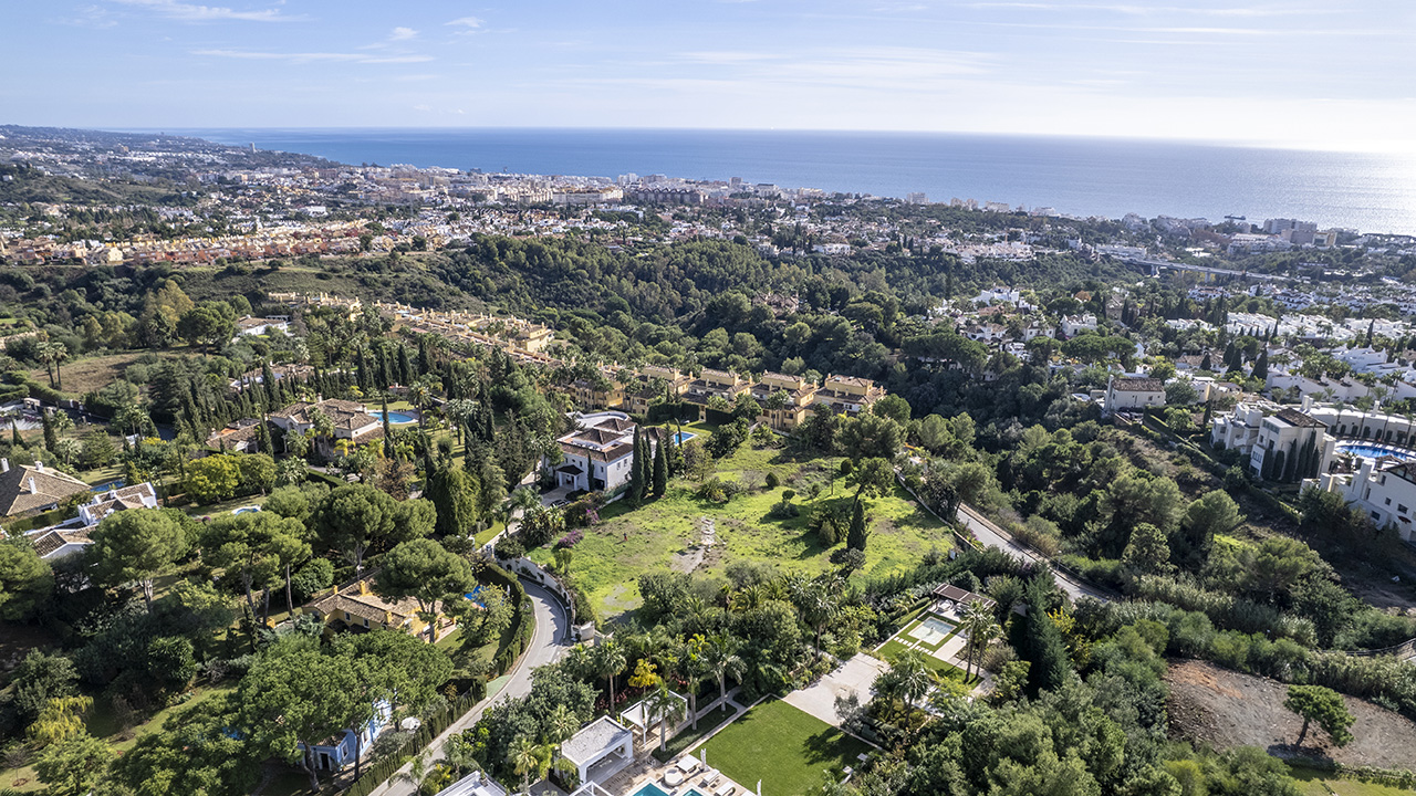 East views - The Collection Camojan Marbella